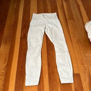 Lululemon cropped mesh leggings